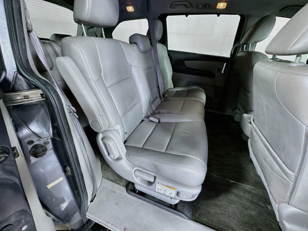 Used 2014 Honda Odyssey EX-L image 37