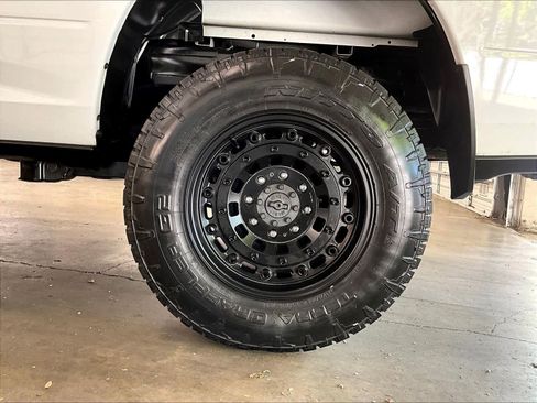 Used 2022 RAM 2500 Tradesman image 12