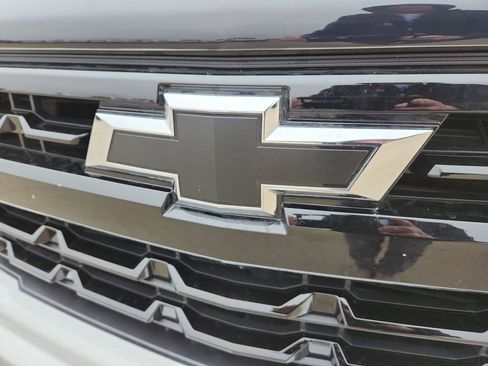 Certified 2024 Chevrolet Silverado 1500 RST w/ Redline Edition AWD/4WD image 30