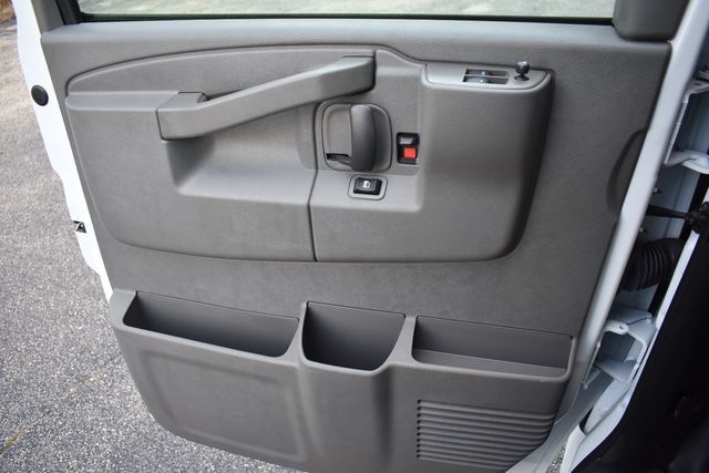 New 2026 Chevrolet Express 2500 w/ Driver Convenience Package RWD image 28
