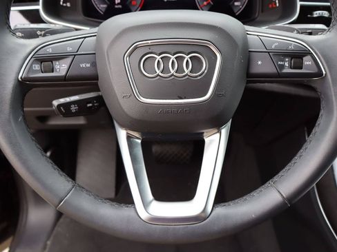 Used 2023 Audi Q7 2.0T Premium Plus w/ Premium Plus Package AWD/4WD image 13