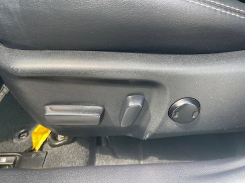 Used 2012 Toyota Camry SE FWD image 28