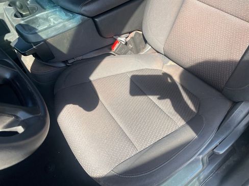 Used 2021 Chevrolet Silverado 1500 Custom image 23