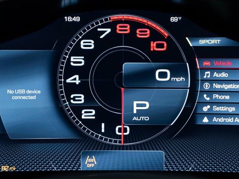 Certified 2025 Ferrari Roma Spider RWD image 28