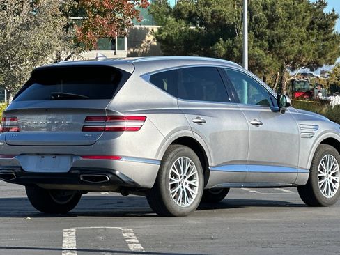 Used 2024 Genesis GV80 2.5T image 4
