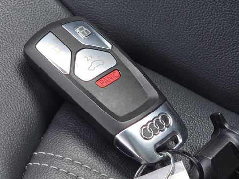 Used 2023 Audi Q5 2.0T Premium Plus AWD/4WD image 41