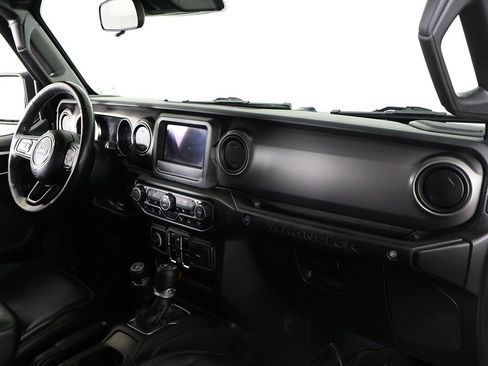 Used 2022 Jeep Wrangler Unlimited Sport image 26