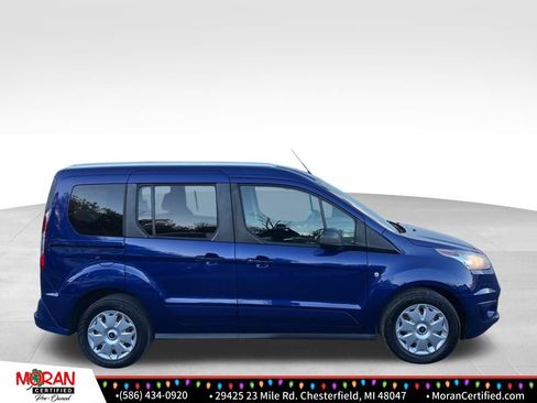 Used 2017 Ford Transit Connect XLT image 6