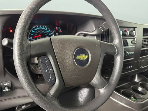 Used 2025 Chevrolet Express 2500 w/ Driver Convenience Package RWD image 21