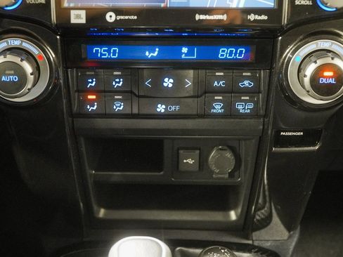 Used 2020 Toyota 4Runner TRD Pro image 33