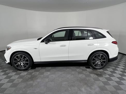 New 2026 Mercedes-Benz GLC 43 AMG 4MATIC image 9