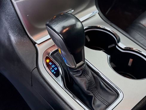 Used 2018 Jeep Grand Cherokee Limited image 20