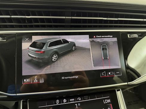 Used 2021 Audi Q7 3.0T Premium Plus image 30