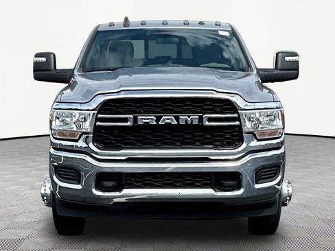 Used 2024 RAM 3500 Tradesman w/ Chrome Appearance Group AWD/4WD image 2