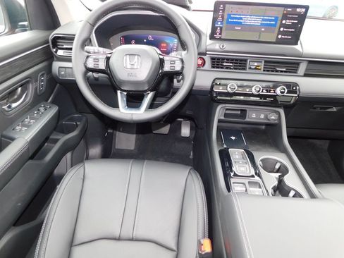 New 2026 Honda Pilot Touring image 17