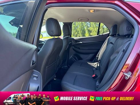 Used 2024 Buick Encore GX Preferred w/ Comfort Package AWD/4WD image 21
