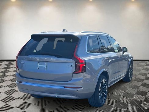 New 2026 Volvo XC90 B6 Plus image 3