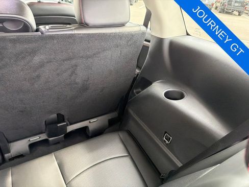 Used 2017 Dodge Journey GT AWD/4WD image 29
