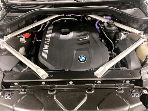 Used 2023 BMW X7 xDrive40i w/ Executive Package image 36