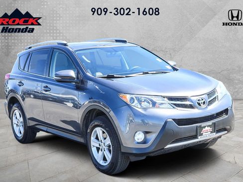 Used 2014 Toyota RAV4 XLE AWD/4WD image 3