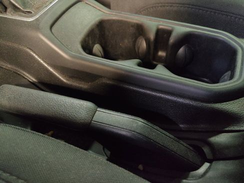 Used 2021 Jeep Wrangler Unlimited Sport S image 26