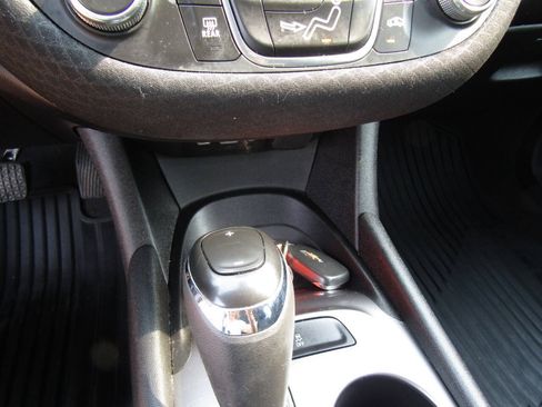 Used 2020 Chevrolet Malibu LS FWD image 17