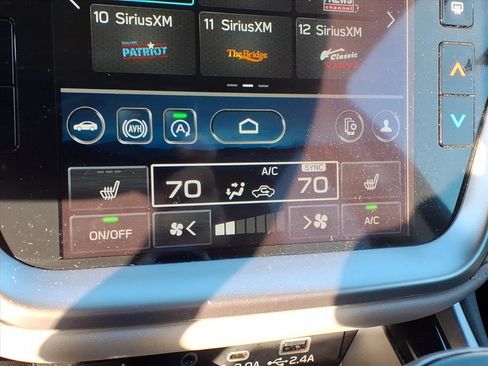 Used 2025 Subaru Outback Premium image 20