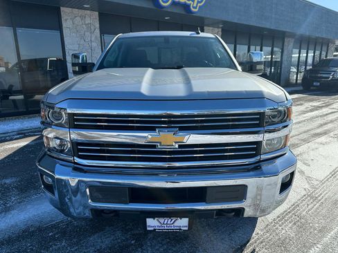 Used 2018 Chevrolet Silverado 2500 LT w/ LT Convenience Package image 10