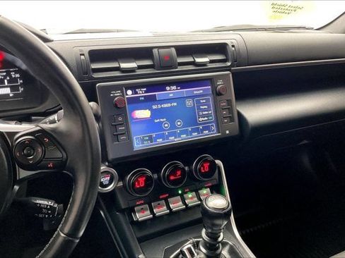 Used 2023 Toyota GR86 w/ ALL Weather Mat Package (TMS) RWD image 5