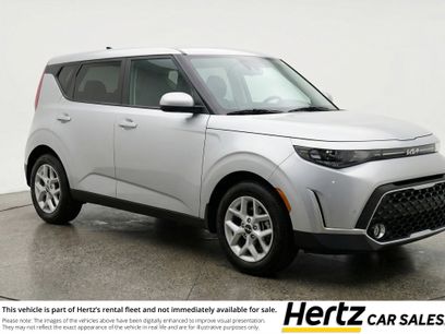Used 2025 Kia Soul LX w/ LX Technology Package