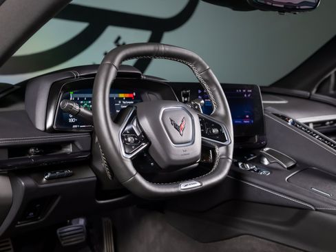 Used 2024 Chevrolet Corvette Z06 w/ Stealth Interior Trim Package RWD image 3