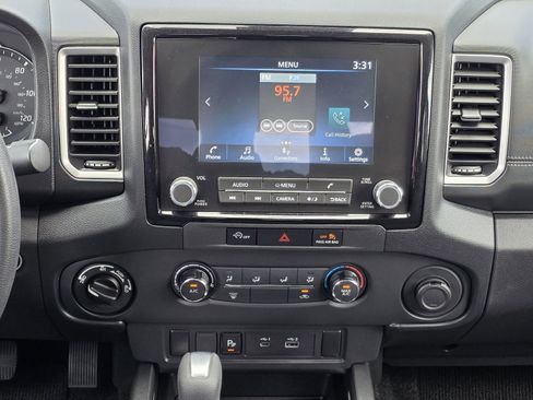 Certified 2023 Nissan Frontier SV w/ Technology Package AWD/4WD image 20