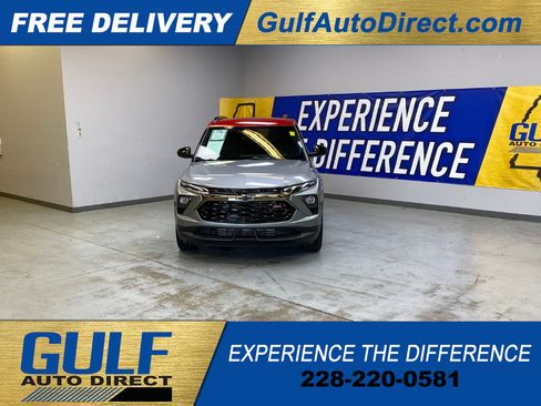 Used 2026 Chevrolet TrailBlazer RS w/ Driver Confidence Package FWD image 3