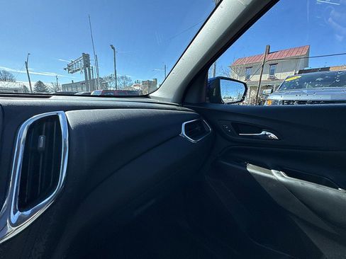 Certified 2022 Chevrolet Equinox LT image 14