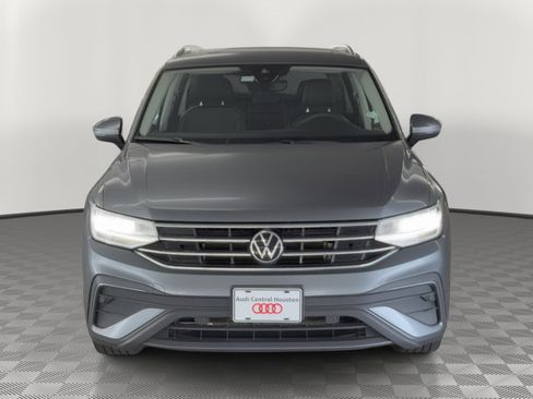 Used 2022 Volkswagen Tiguan SE image 6