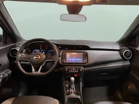 Certified 2024 Nissan Kicks SR w/ SR Premium Package FWD image 19