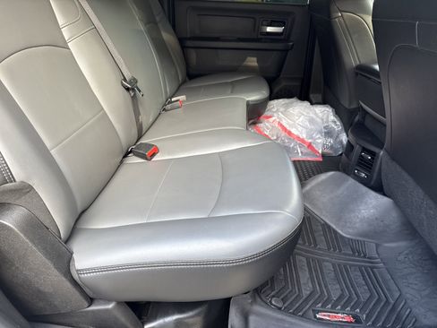 Used 2019 RAM 3500 Tradesman w/ Chrome Appearance Group image 17