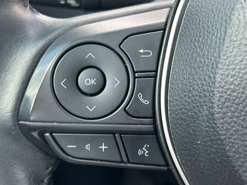 Used 2024 Toyota Corolla Cross XSE image 35