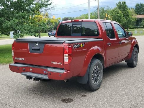 Used 2018 Nissan Frontier PRO-4X AWD/4WD image 4