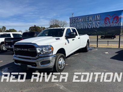 Used 2024 RAM 3500 Tradesman w/ Chrome Appearance Group