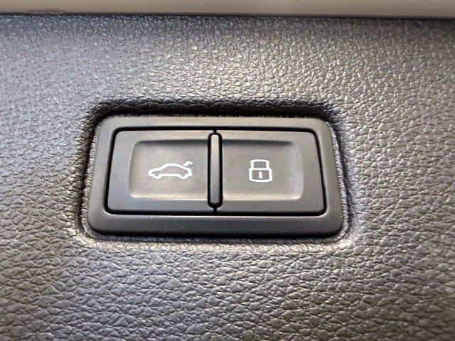 Certified 2023 Audi Q7 3.0T Premium Plus w/ Premium Plus Package AWD/4WD image 10