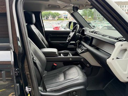 Used 2020 Land Rover Defender 110 HSE AWD/4WD image 10