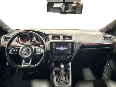 Used 2016 Volkswagen Jetta GLI SEL image 25