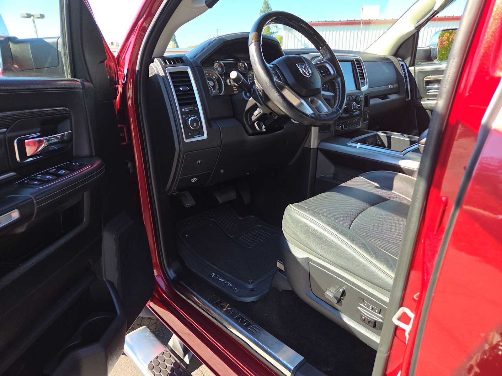 Used 2014 RAM 2500 Limited AWD/4WD image 10