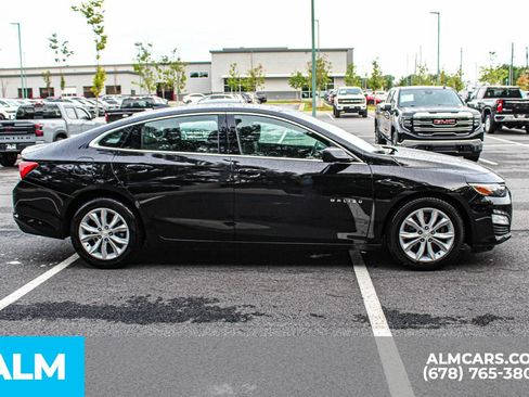 Used 2025 Chevrolet Malibu LT FWD image 8