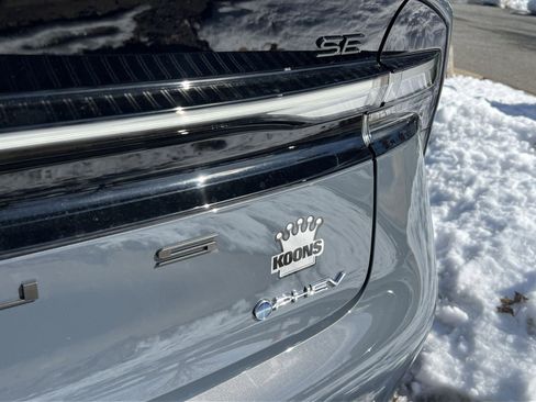 New 2026 Toyota Prius Plug-In Hybrid image 21