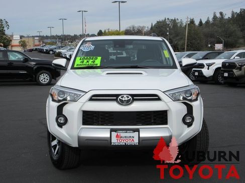 Used 2024 Toyota 4Runner TRD Off-Road Premium image 25
