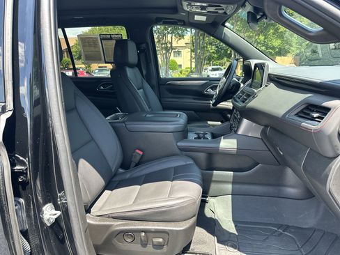 Used 2024 Chevrolet Tahoe RST w/ Luxury Package AWD/4WD image 22