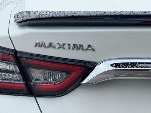 Used 2020 Nissan Maxima SR w/ Sport Mat Group image 8