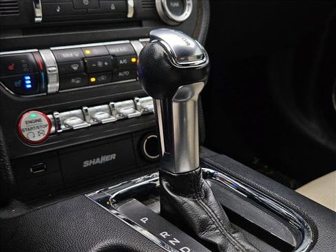 Used 2017 Ford Mustang GT Premium RWD image 13